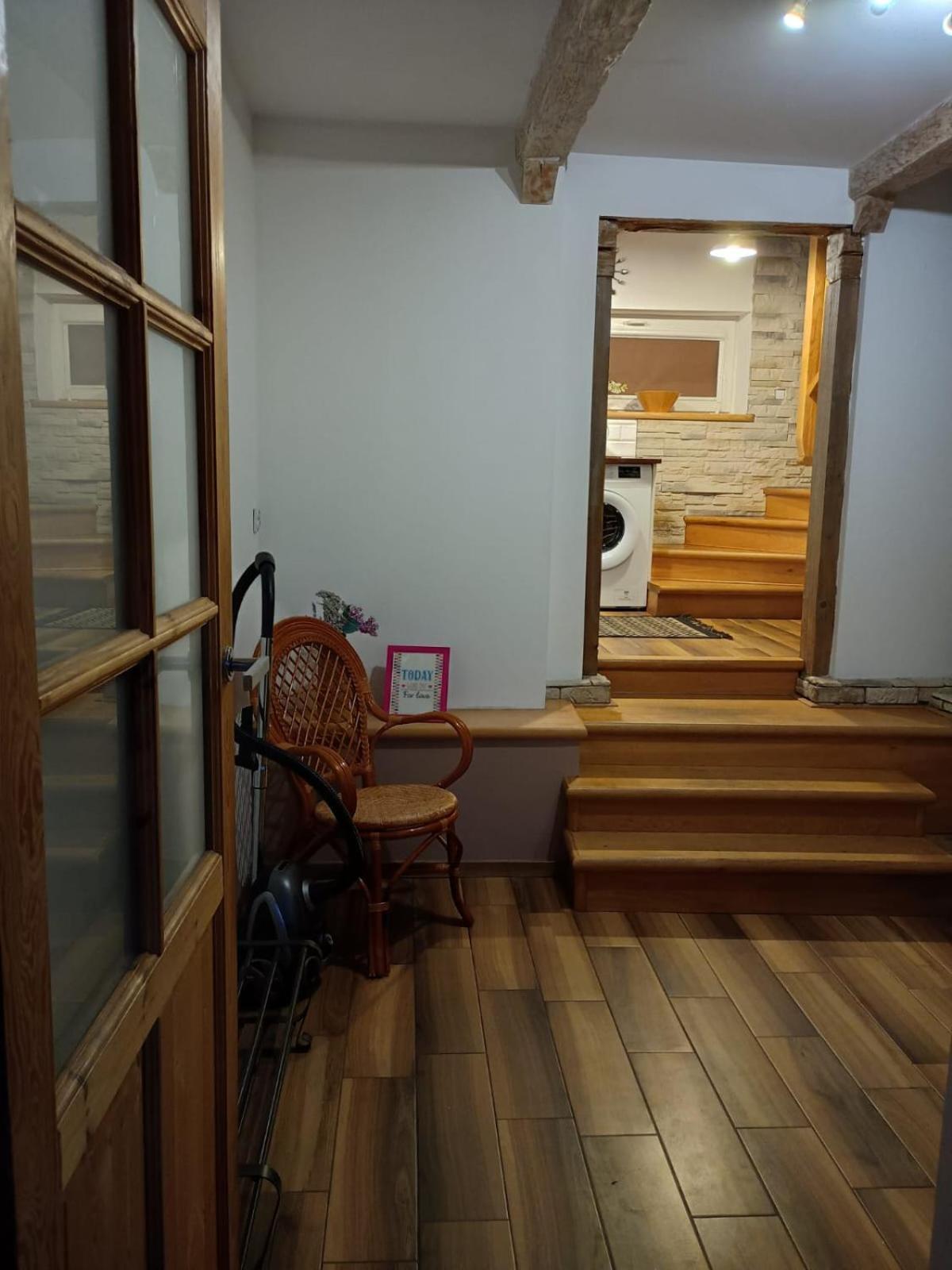Apartament Pod Lasem Tenczynek Exteriör bild